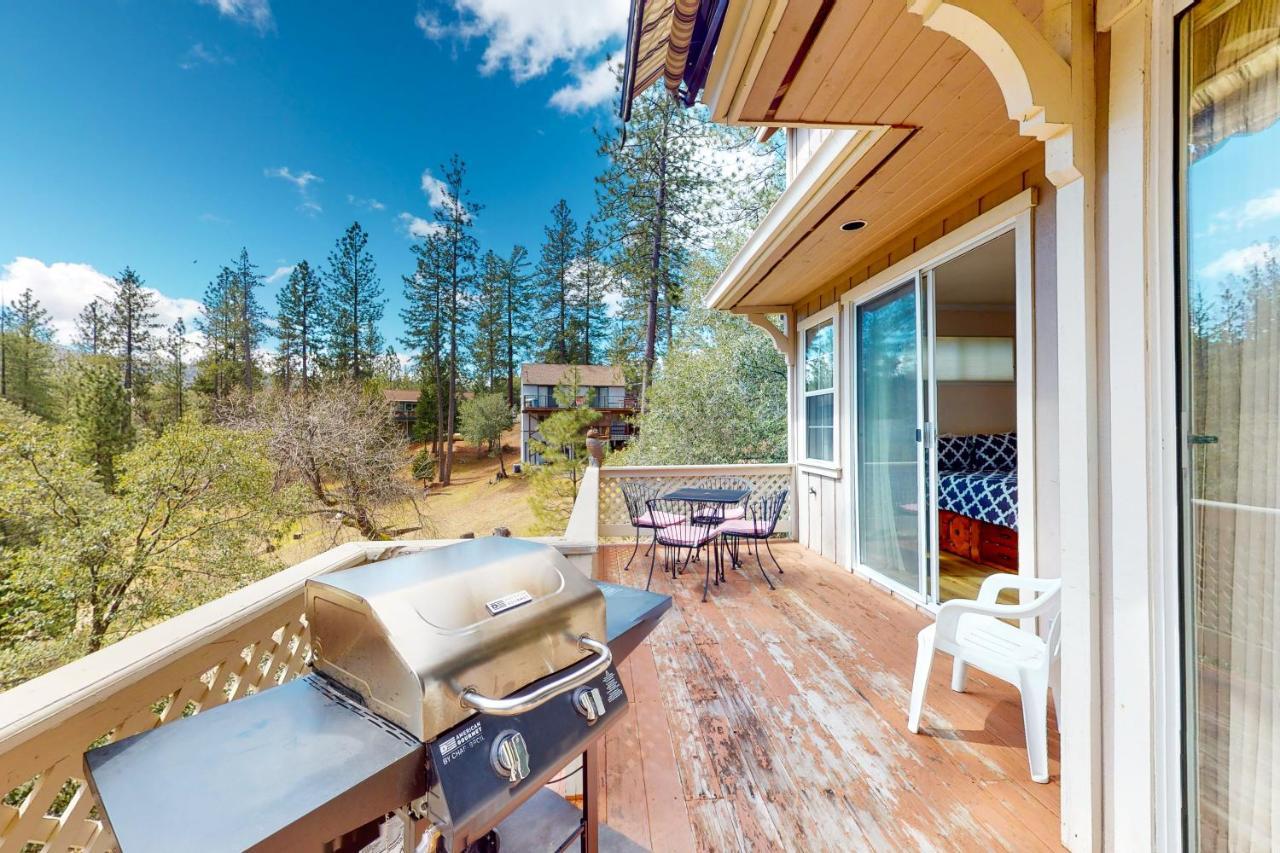 Great Escape Cabin Groveland Exterior photo